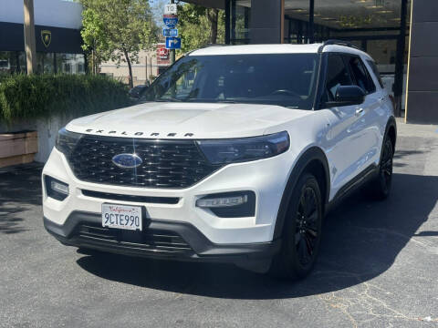 2022 Ford Explorer ST-Line