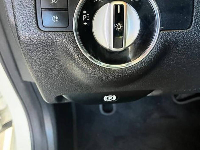 2010 Mercedes-Benz E-Class