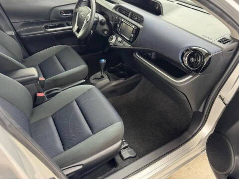 2015 Toyota Prius c