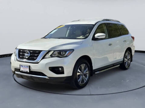 2020 Nissan Pathfinder SL