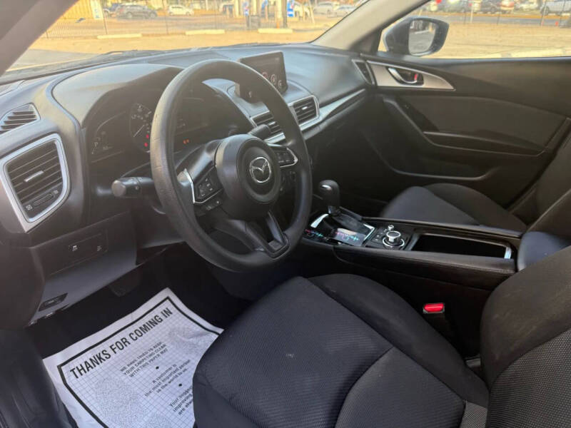 2018 Mazda MAZDA3 Sport