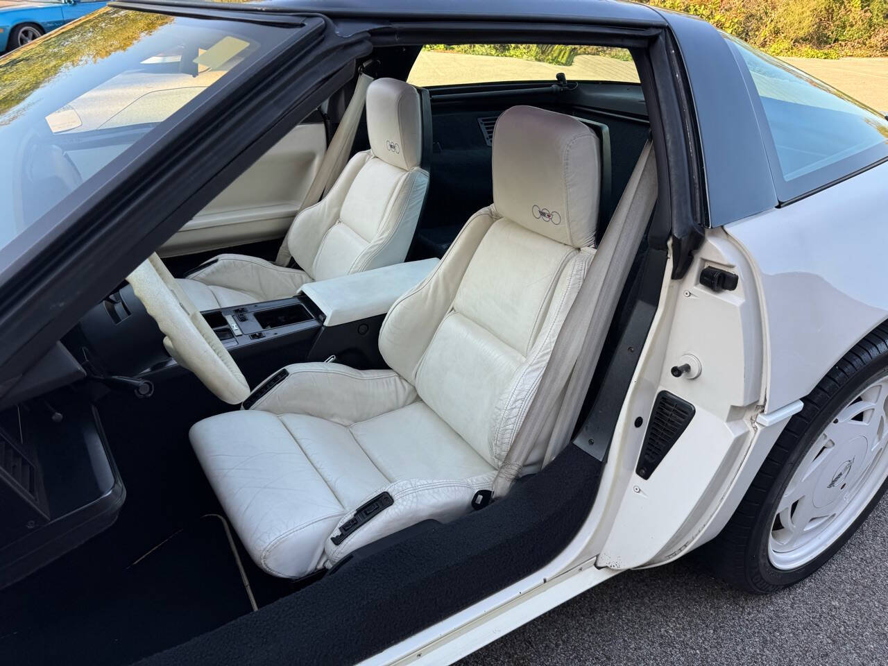 1988 Chevrolet Corvette 39