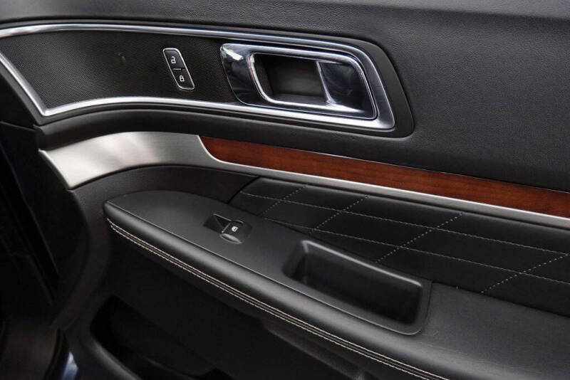 2019 Ford Explorer Platinum