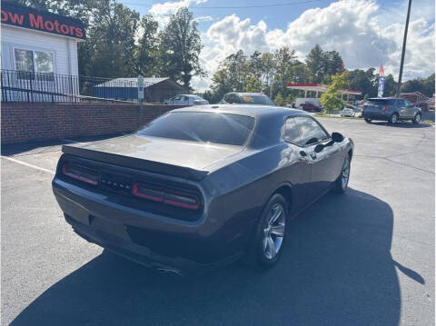 2019 Dodge Challenger SXT