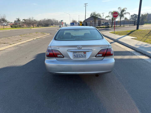 2004 Lexus ES 330