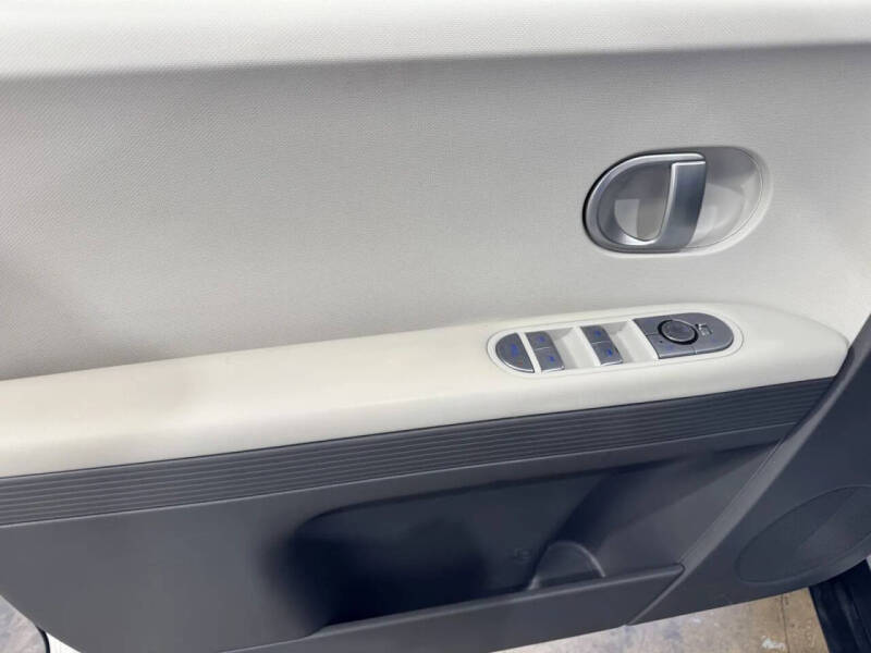 2023 Hyundai Ioniq 5 SE