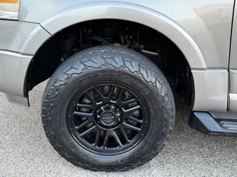 2009 Ford Expedition EL XLT