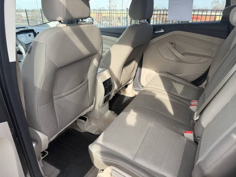 2016 Ford Escape SE
