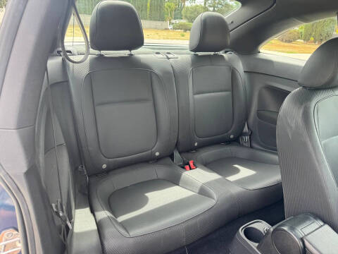 2016 Volkswagen Beetle 1.8T Classic PZEV