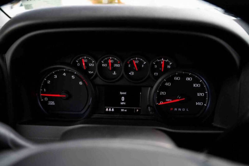 2025 GMC Sierra 2500HD Pro