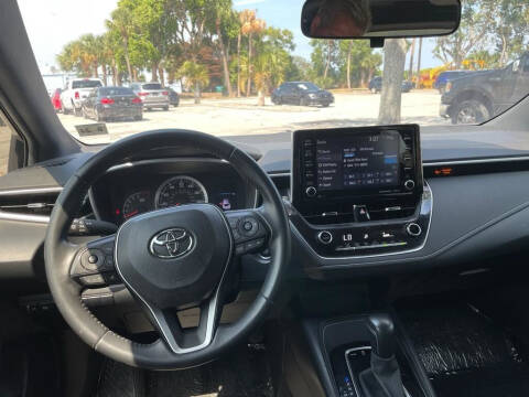 2019 Toyota Corolla Hatchback SE