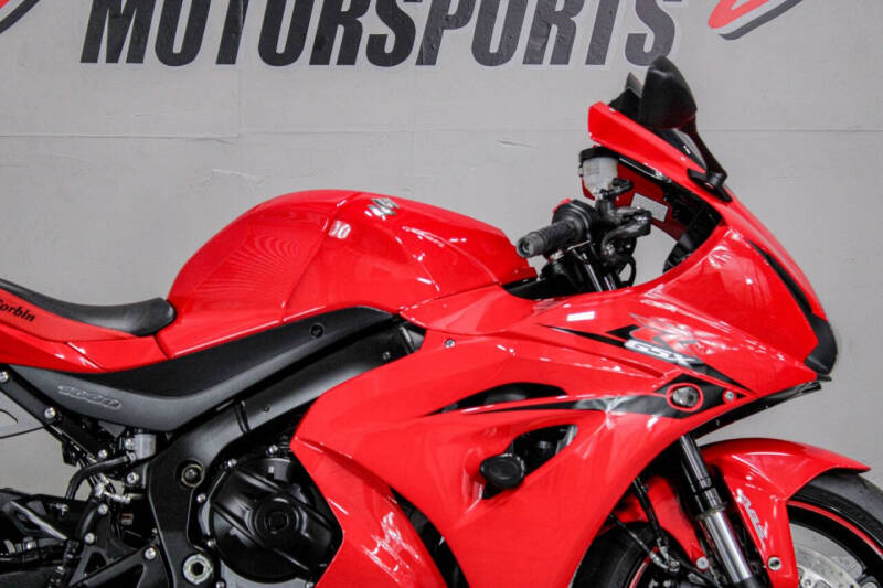 2017 Suzuki GSX-R1000