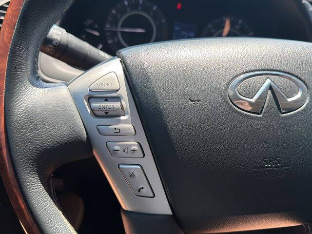 2017 Infiniti QX80