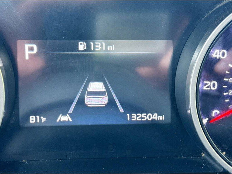 2022 Kia Carnival SX