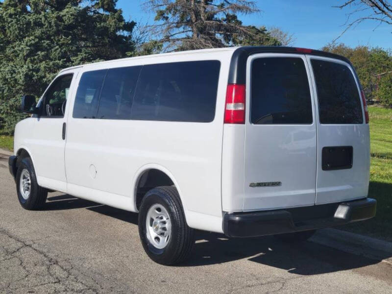 2018 Chevrolet Express LS 3500