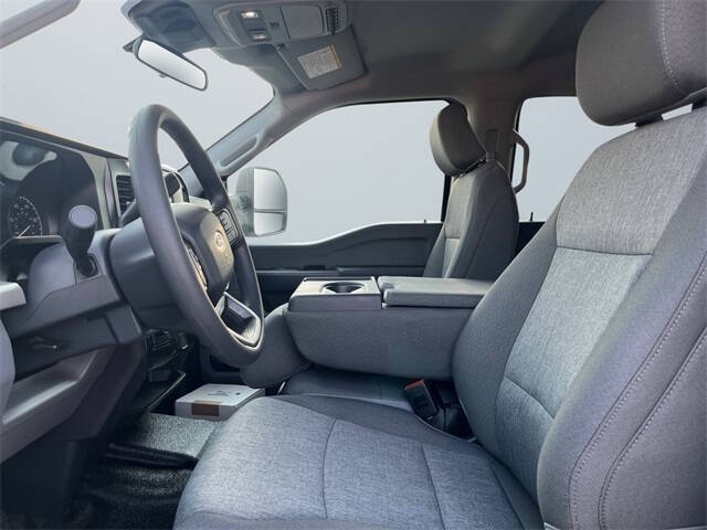 2025 Ford F-350 Super Duty XL