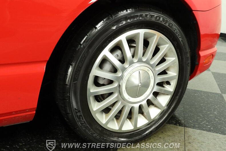 2005 Ford Thunderbird Deluxe