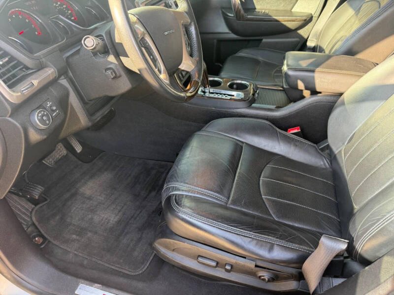 2014 GMC Acadia Denali