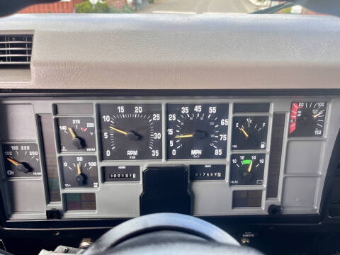 2001 International 4700
