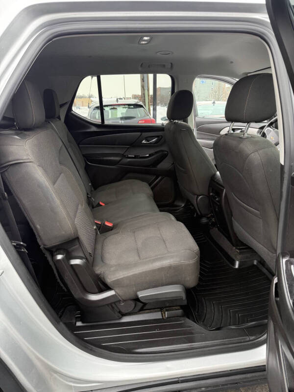 2018 Chevrolet Traverse LS