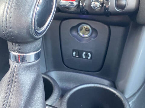 2016 MINI Hardtop 4 Door Cooper