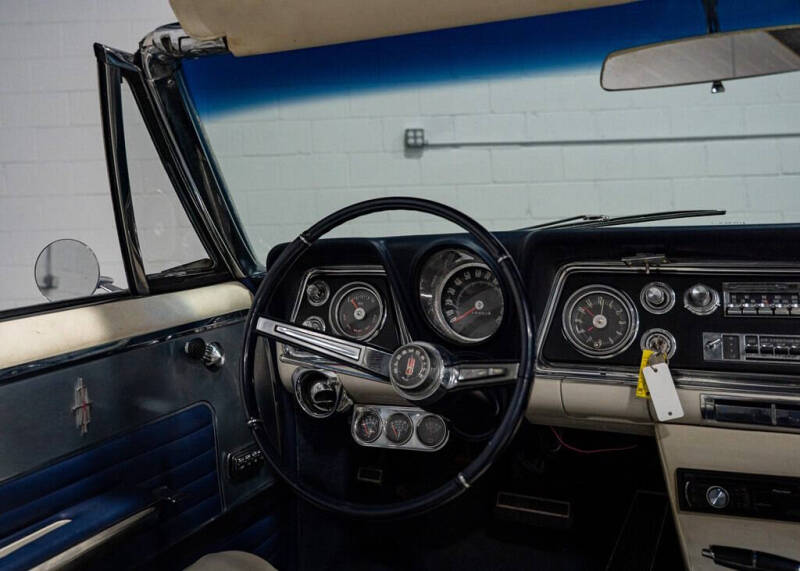 1965 Oldsmobile Starfire