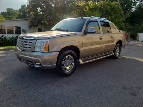 2003 Cadillac Escalade EXT for sale at TR MOTORS in Gastonia NC