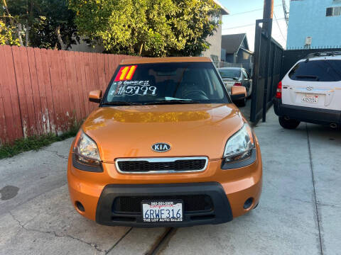 2011 Kia Soul +