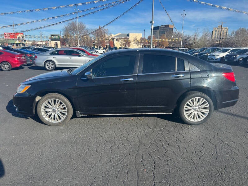 2011 Chrysler 200 Limited