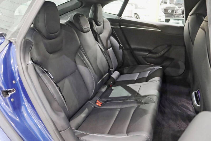 2021 Tesla Model S Plaid