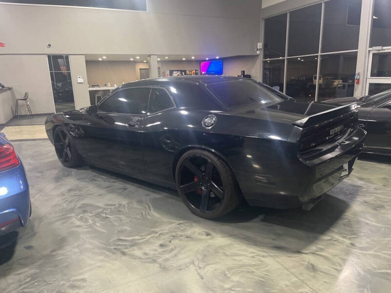 2010 Dodge Challenger SRT8