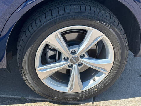 2020 Audi Q5 quattro Premium Plus 45 TFSI