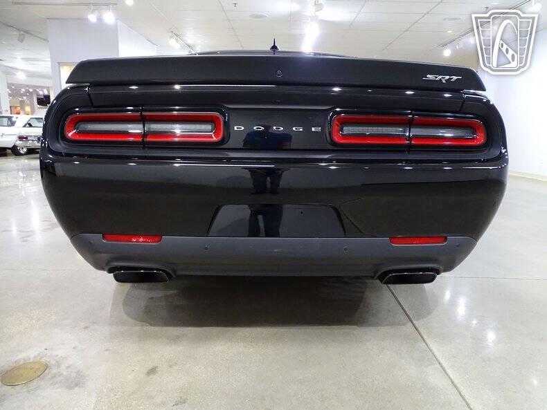 2015 Dodge Challenger SRT Hellcat