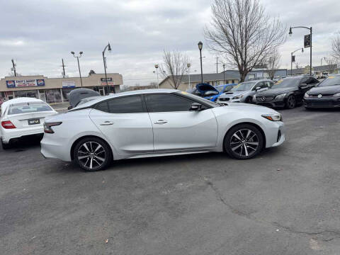 2022 Nissan Maxima 3.5 SV