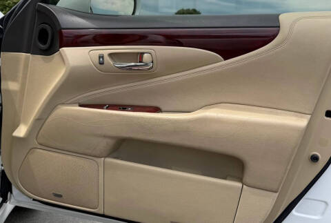 2007 Lexus LS 460