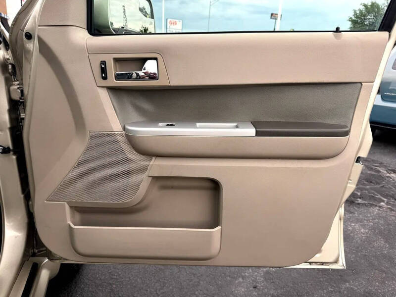 2011 Mercury Mariner Premier V6