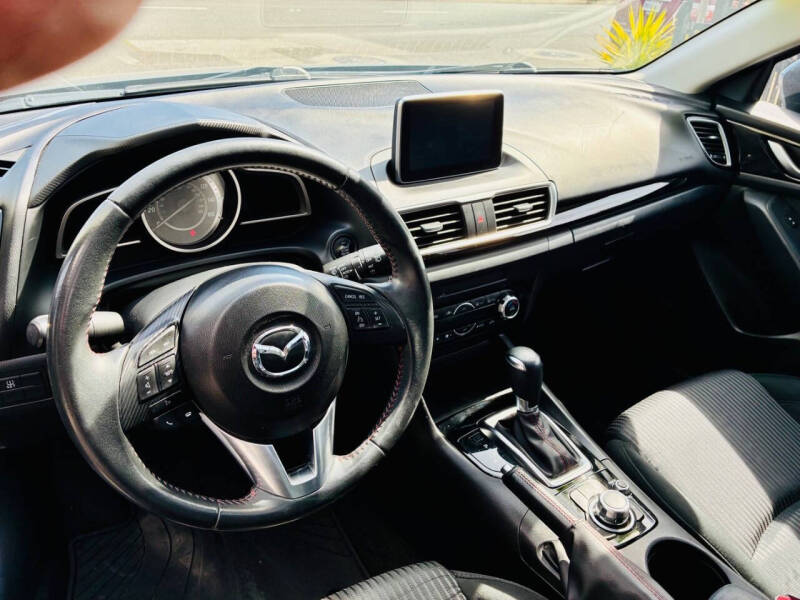 2016 Mazda MAZDA3 i Touring
