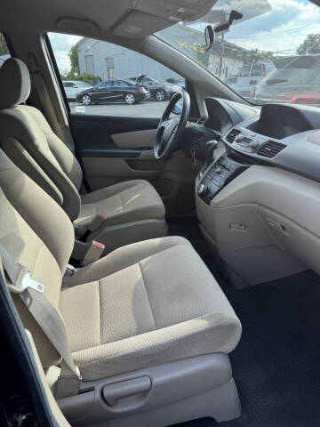 2013 Honda Odyssey LX