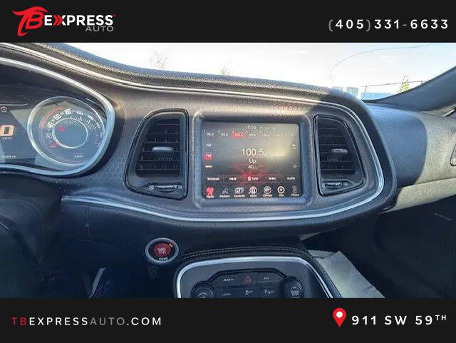 2016 Dodge Challenger SRT 392