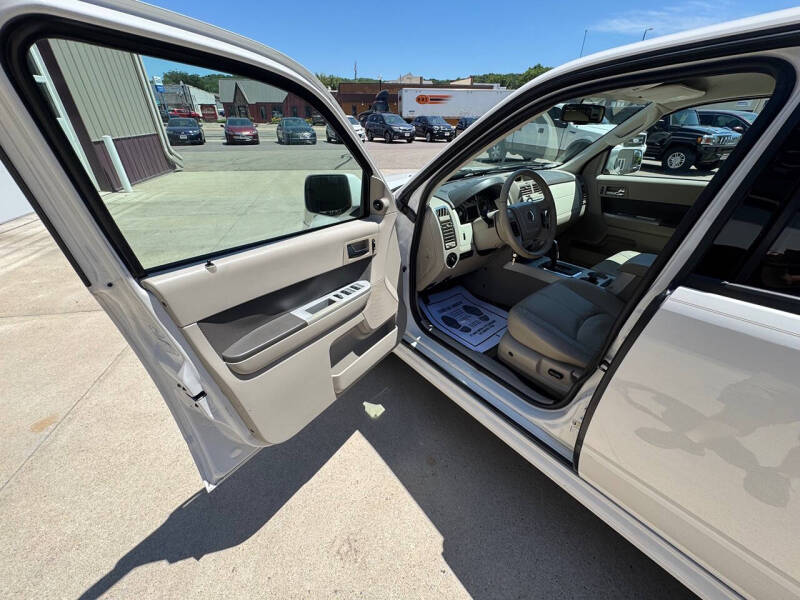2009 Mercury Mariner Premier V6