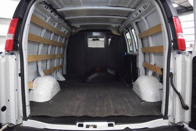 2024 Chevrolet Express 2500