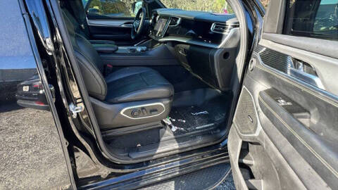 2023 Jeep Wagoneer Carbide