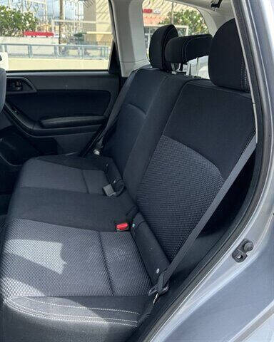 2017 Subaru Forester 2.5i