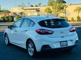 2017 Chevrolet Cruze LT Auto