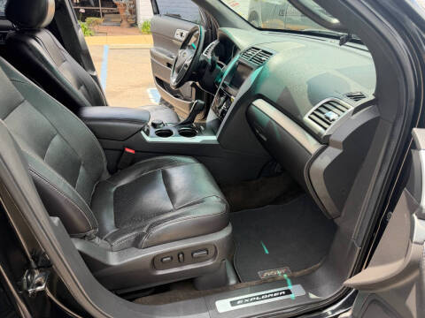 2013 Ford Explorer Sport