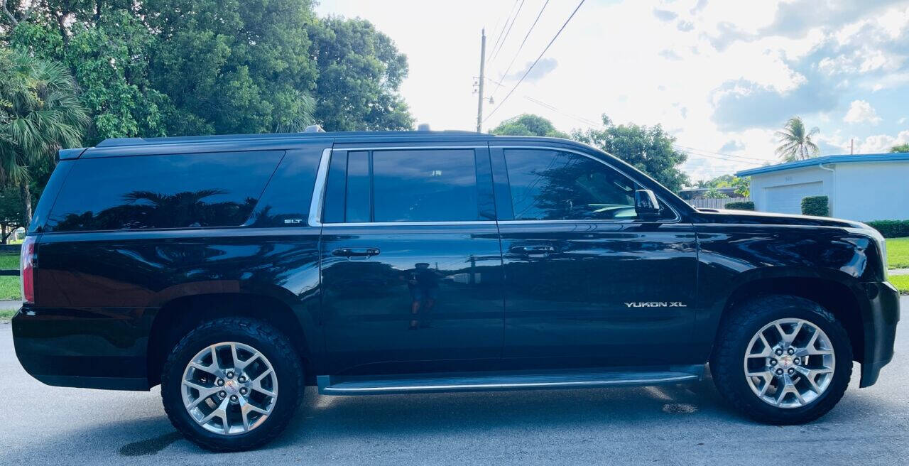2015 GMC Yukon XL SUV / Crossover - $19,210