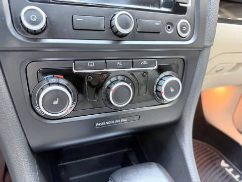 2011 Volkswagen Jetta SportWagen TDI