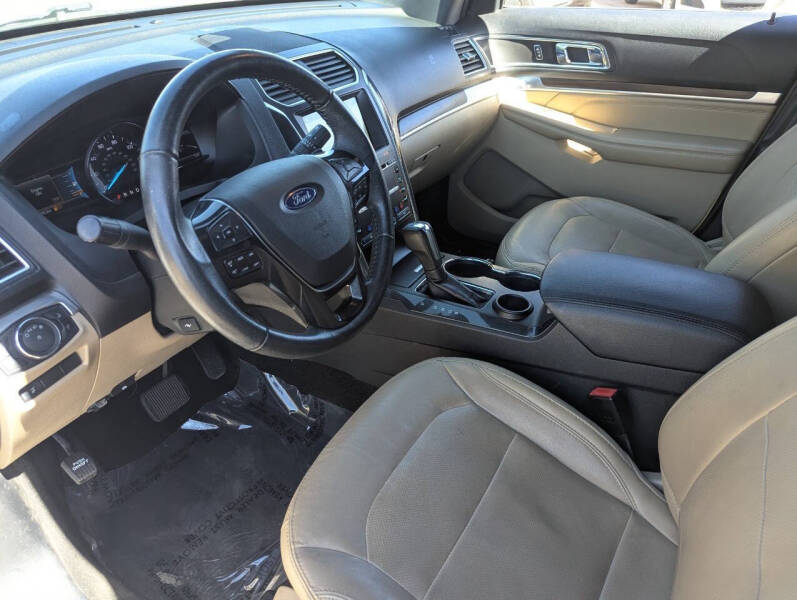 2017 Ford Explorer Limited