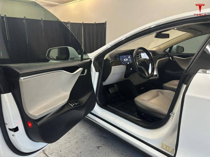 2014 Tesla Model S P85D