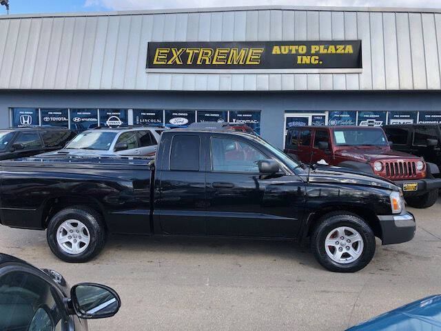 2005 Dodge Dakota for sale at Extreme Auto Plaza in Des Moines, IA